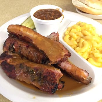 Finchers Barbecue - Ribs plate - Barbeque Near Me - Macon, Georgia Finchers Barbecue - Ribs plate - Barbeque Near Me - Macon, Georgia