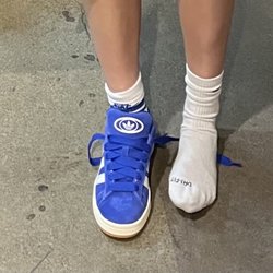 Zumiez