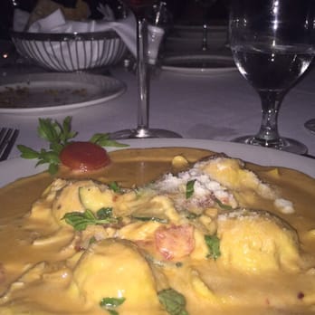 Il Gabbiano - Lobster ravioli - Italian Near Me - Miami, Florida Il Gabbiano - Lobster ravioli - Italian Near Me - Miami, Florida