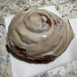 Rambach's Bakery & Fudge - Maple frosted cinnamon roll