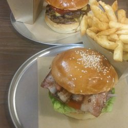 Winter’s Burgers - Double cheeseburger and Classic Nics