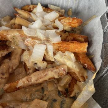 Pit Stop Eatery - Pit Stop Fries - Chicken Shop Near Me - Warren, Michigan