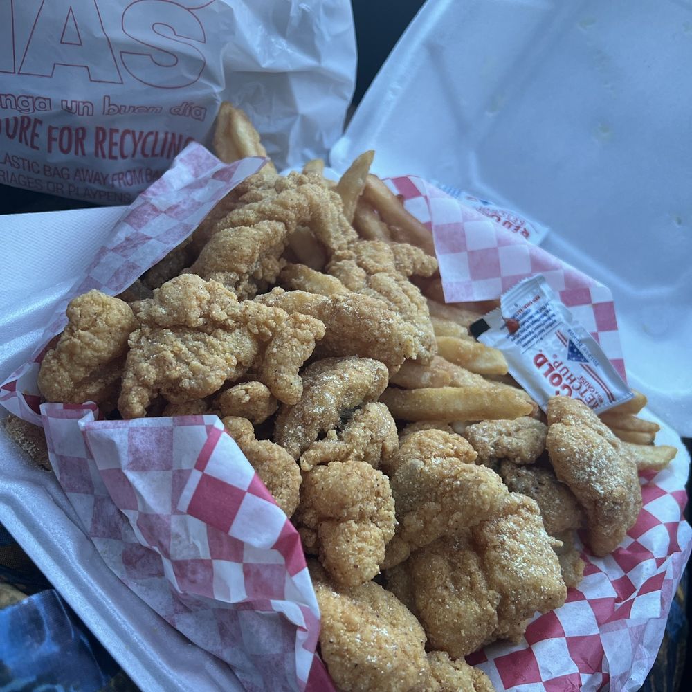 Louie Legends - Catfish Nuggets and Fries - Chicken Wings Near Me - Peoria, Illinois