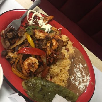 Indios Verdes Restaurant - Food was good clean restaurant friendly staff price is very reasonable - Mexican Near Me - Tulsa, Oklahoma