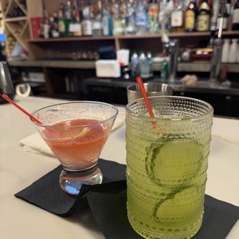 Absolute Noodle and Sushi Bar - Happy hour cocktails - Asian Fusion Near Me - Washington, DC, District of Columbia