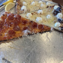 White pizza with fresh lemon
