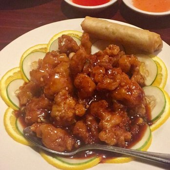 Huang's Chef - General Tso Chicken - Chinese Near Me - Mooresville, North Carolina