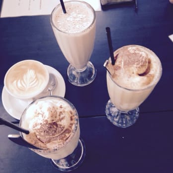 Degani Bakery Cafe - Restaurants Near Me - Balwyn, VIC