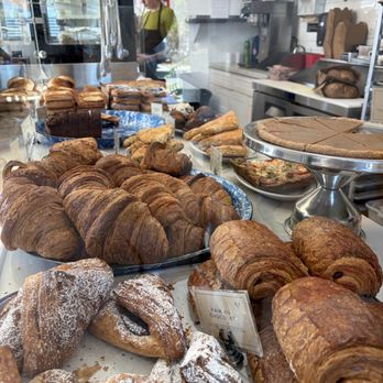 Luna Sourdough Bakery - Bakeries Near Me - Yucca Valley, California