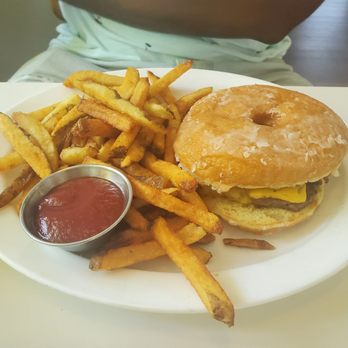 Gracie's Luncheonette - American Near Me - Leeds, New York Gracie's Luncheonette - American Near Me - Leeds, New York