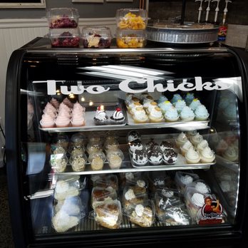 Two Chicks Whisky Business - cupcakes - Cupcakes Near Me - Plainfield, Indiana Two Chicks Whisky Business - cupcakes - Cupcakes Near Me - Plainfield, Indiana