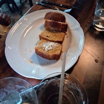 Restaurant Claudine - Loaf of cornbread - French Near Me - San Antonio, Texas Restaurant Claudine - Loaf of cornbread - French Near Me - San Antonio, Texas
