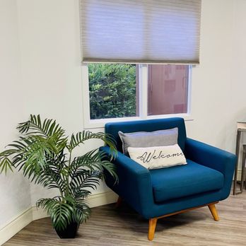 Dr. Gordon Poelman, DDS - Beautiful reception area. - General Dentistry Near Me - Poway, California Dr. Gordon Poelman, DDS - Beautiful reception area. - General Dentistry Near Me - Poway, California