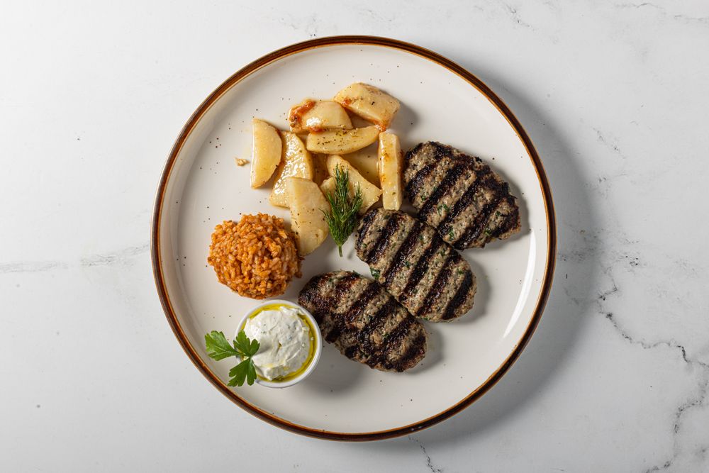 Djonisi’s Restaurant Image
