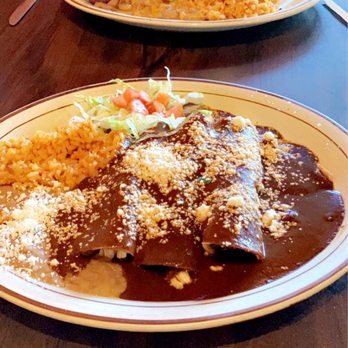 Valentinas - Enchiladas de Mole Rojo - Mexican Near Me - Santa Fe, New Mexico
