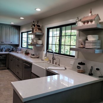 Mike Loomis Kitchen and Bath Design - a clean kitchen - General Contractors Near Me - Rancho Cordova, California Mike Loomis Kitchen and Bath Design - a clean kitchen - General Contractors Near Me - Rancho Cordova, California