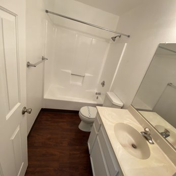 DJ's Cleaning Service - Home Cleaning Near Me DJ's Cleaning Service - Home Cleaning Near Me