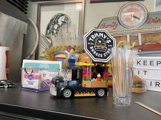 Tommy's Burger Stop-Spenard by null