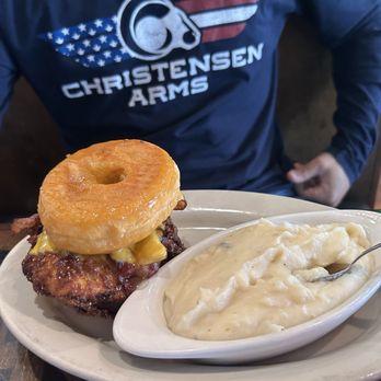 Brooks Grill and Tavern - Donut burger with fried chicken and mashed potatoes - Burgers Near Me - Naples, Florida