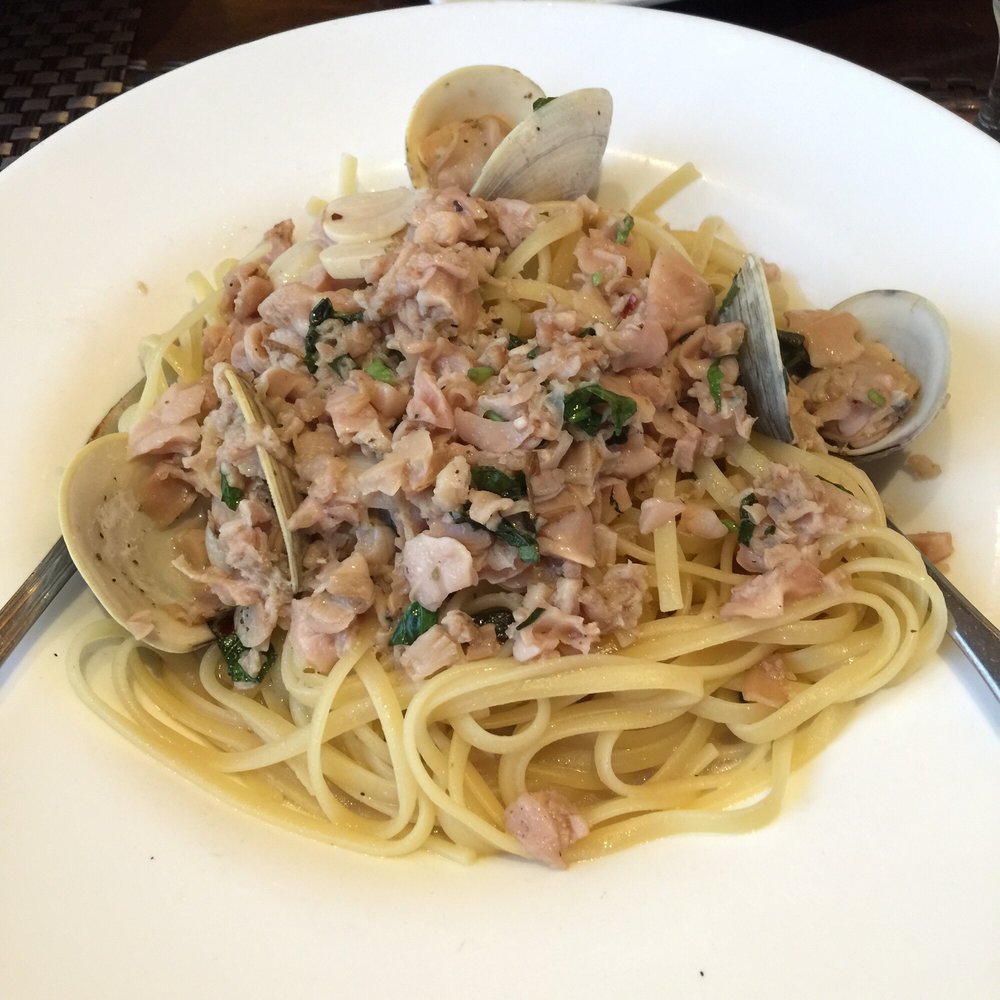 Pizza Classica - Linguine w/ clam sauce - Pizza Near Me - Glendale, New York Pizza Classica - Linguine w/ clam sauce - Pizza Near Me - Glendale, New York