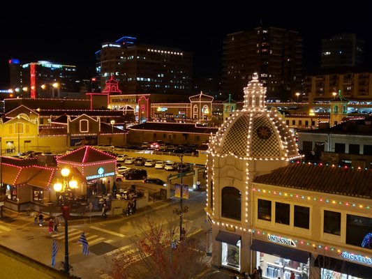 Country Club Plaza by null