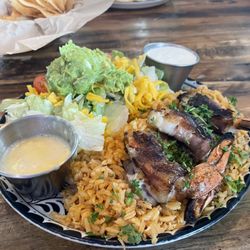 Bacon rapped shrimp meal