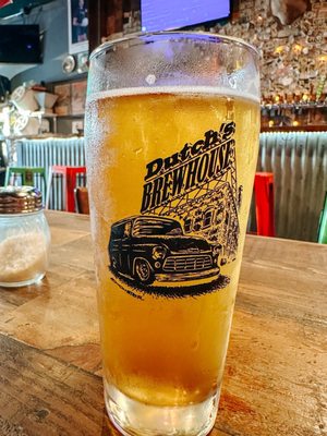 Dutch's BrewHouse by null
