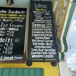 Papa Joe’s Sno-Balls