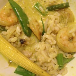 Pok Pok - Yellow Curry with prawn and brown rice