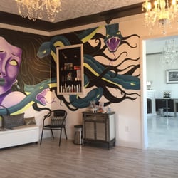 Medusa Hair Salon & Gentlemen's Barbering - Gorgeous salon. Little hidden gem in Vallejo! Haircut by Sean...love it! I will be back for sure :-)