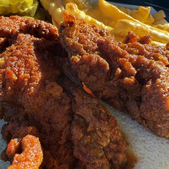 Dave's Hot Chicken - mild tender with cheese fries - Chicken Shop Near Me - Conyers, Georgia Dave's Hot Chicken - mild tender with cheese fries - Chicken Shop Near Me - Conyers, Georgia