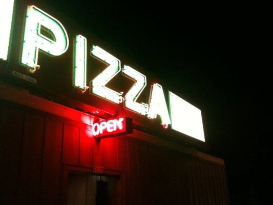 Maria’s Pizza by null