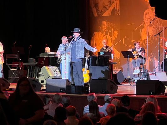 Ryman Auditorium by null