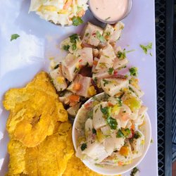 El Indio - Ceviche and tostones