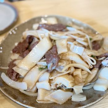 Hidden Dumpling House - Landpark - Beef chow fun (gluten-free) - Chinese Near Me - Sacramento, California