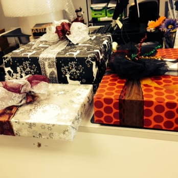 Star Mail - Their gift wrapping is beautiful - Notaries Near Me - Gilbert, Arizona Star Mail - Their gift wrapping is beautiful - Notaries Near Me - Gilbert, Arizona