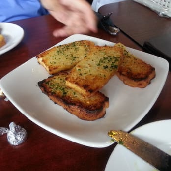 Tresino's - Garlic bread - Italian Near Me - Wildomar, California Tresino's - Garlic bread - Italian Near Me - Wildomar, California