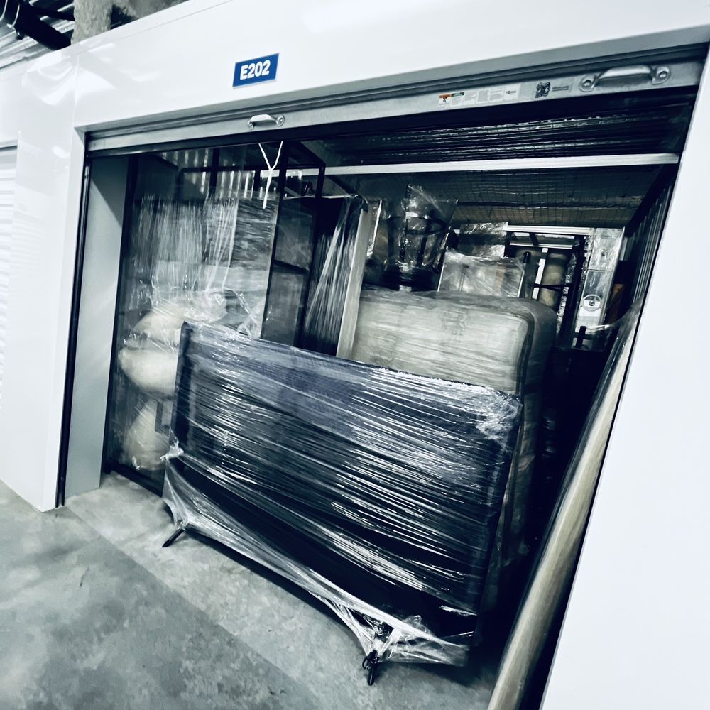 Seventh Generation Moving & Storage - Packed everything in 10x10! Amazing! - Movers Near Me - Chatsworth, California Seventh Generation Moving & Storage - Packed everything in 10x10! Amazing! - Movers Near Me - Chatsworth, California