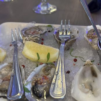 Wilder - Oysters - New American Near Me - San Francisco, California