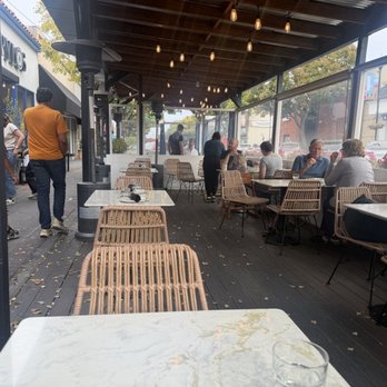 Doppio Zero San Carlos - Outdoor seating - Pizza Near Me - San Carlos, California