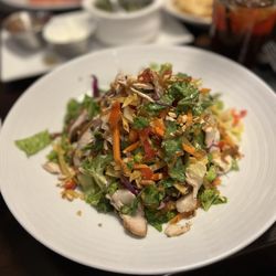 Nona Blue Modern Tavern - *The "Tavern" Grilled Chicken Salad