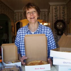 Cindy's Pies - Cindy at her adorable pie counter!