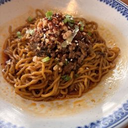 Dan Dan Noodles(Pork) Dan Dan Noodles(Pork)