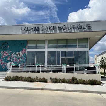 Lady M Cake Boutique - Bakeries Near Me - Houston, Texas