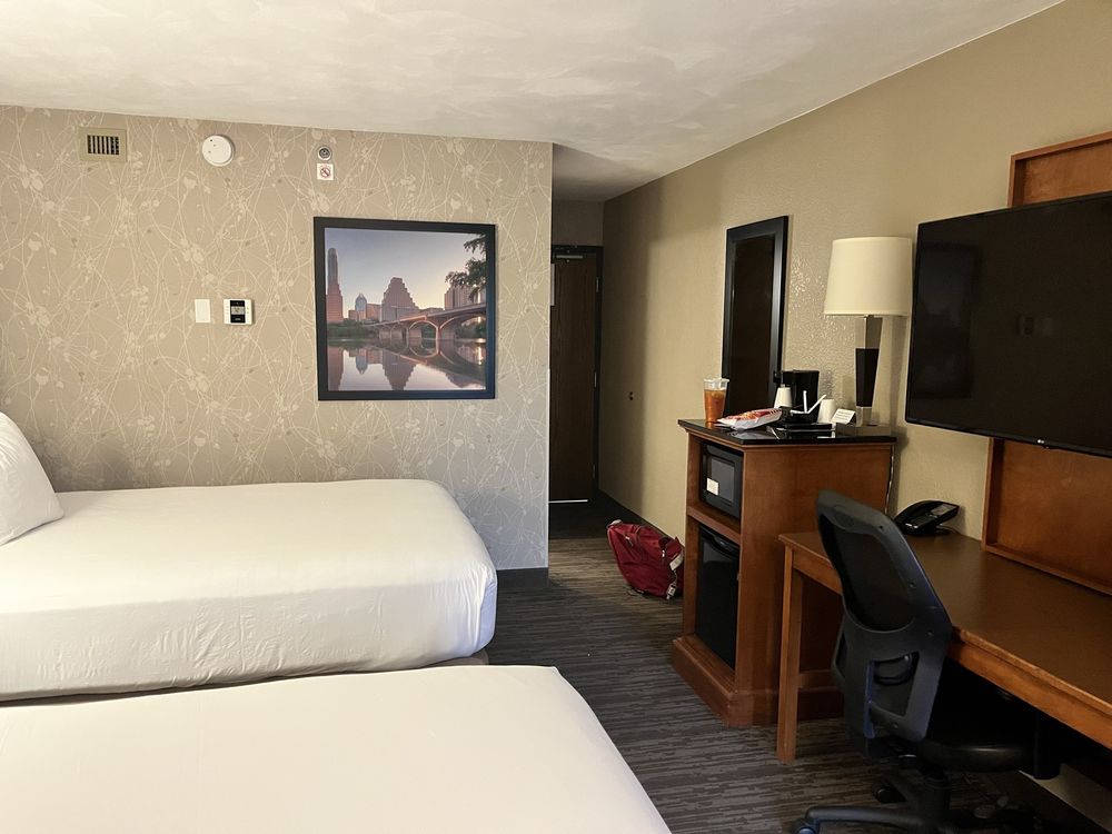 Drury Inn & Suites Austin North