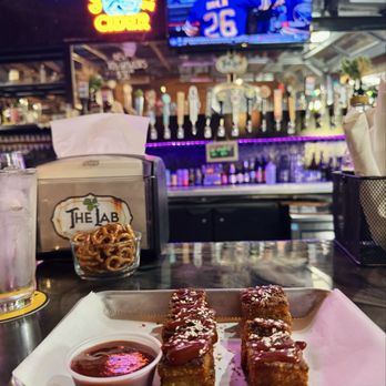 Lincoln Avenue Brewery - Pork belly bites! - Brewpubs Near Me - Calistoga, California Lincoln Avenue Brewery - Pork belly bites! - Brewpubs Near Me - Calistoga, California