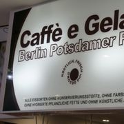 Foto zu Caffè e Gelato - Berlin, Deutschland
