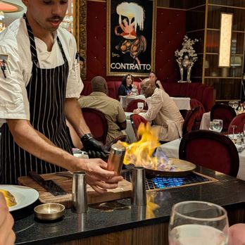 Jeff Ruby's Steakhouse - Cincinnati - Table side Bananas Foster - Steakhouses Near Me - Cincinnati, Ohio Jeff Ruby's Steakhouse - Cincinnati - Table side Bananas Foster - Steakhouses Near Me - Cincinnati, Ohio