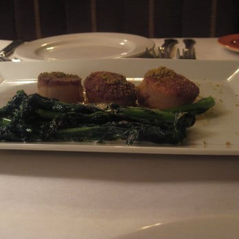Tulio - Scallops with caramelized rapini, parmesan butter, chive bread crumbs - Italian Near Me - Seattle, Washington
