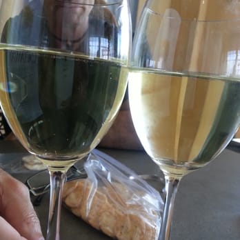 Ultimate Vineyards - Wineries Near Me - Temecula, California Ultimate Vineyards - Wineries Near Me - Temecula, California